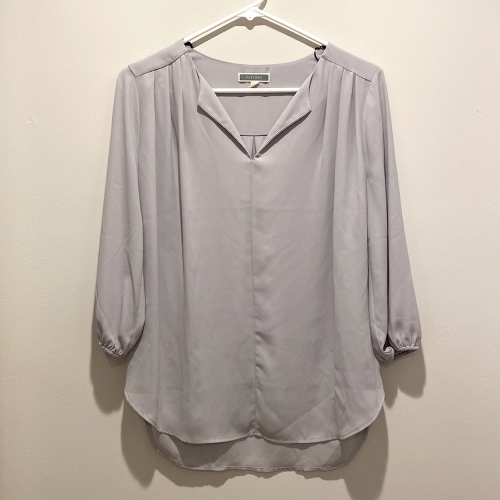 Pleione Gray Blouse